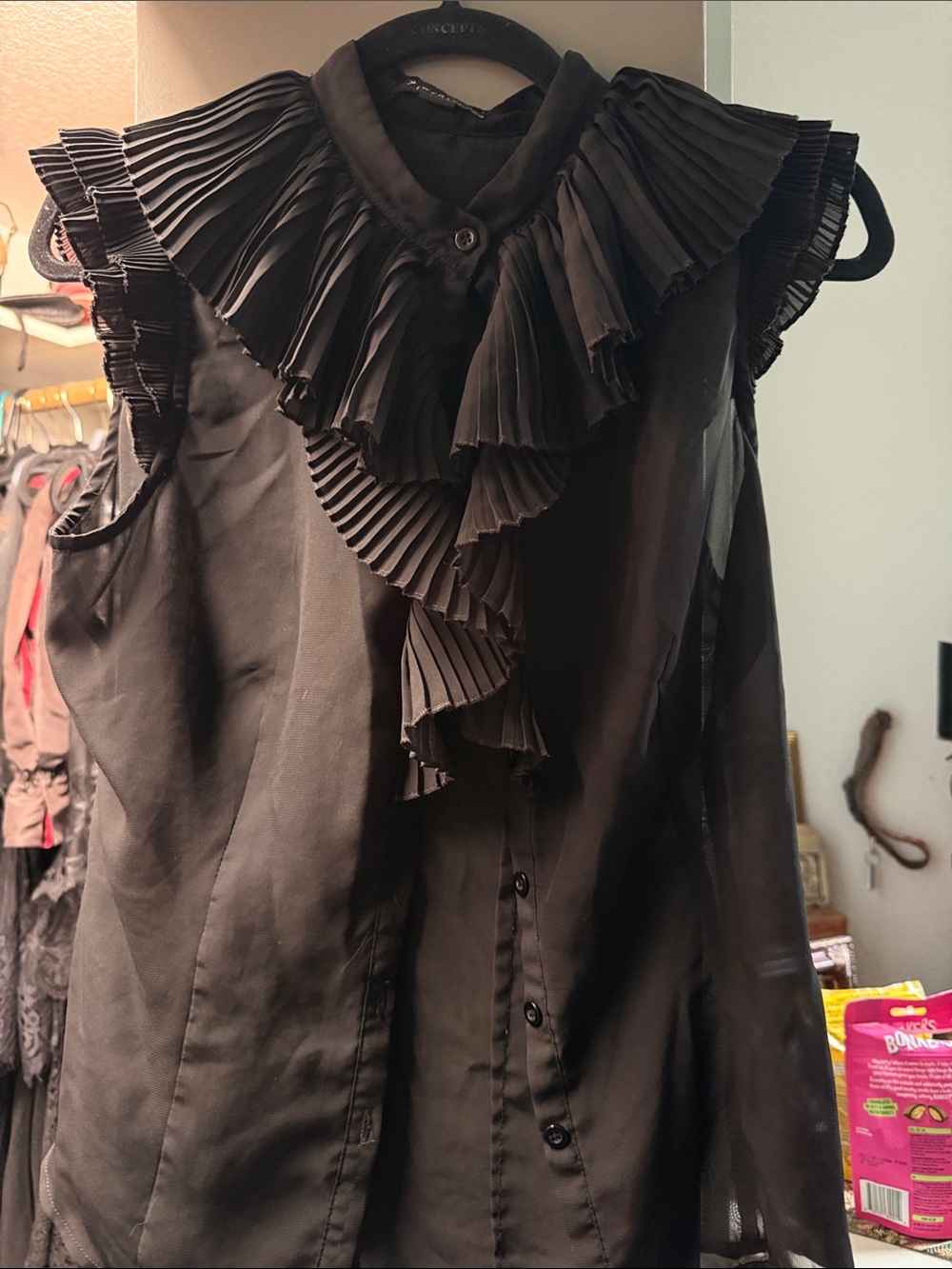 Forever 21 Black Pleated Ruffle Collar Blouse